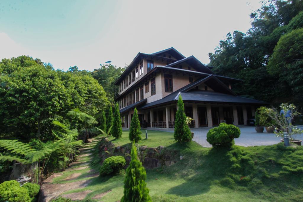 Harmony Valley Retreat Hotel Bukit Tinggi Exterior photo