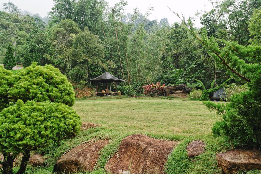 Harmony Valley Retreat Hotel Bukit Tinggi Exterior photo